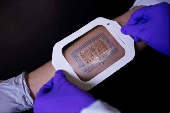 穿戴設(shè)備技術(shù)開發(fā) 5種可能徹底改變?nèi)祟愥t(yī)療業(yè)的前沿形態(tài)